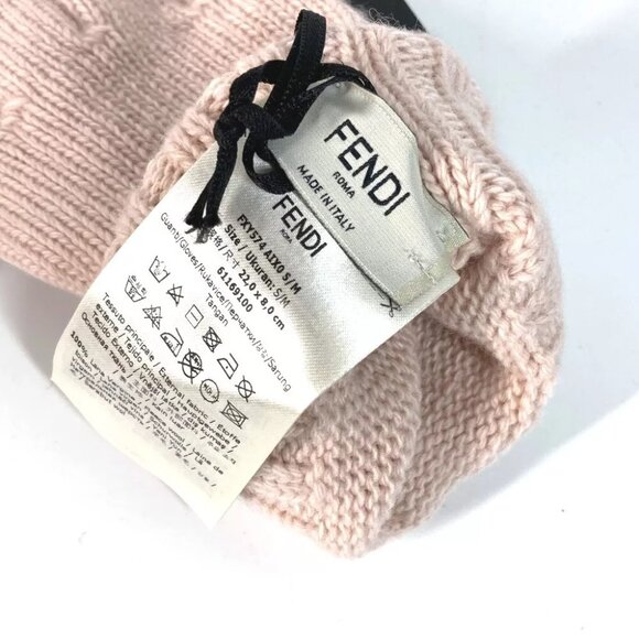 FENDI FXY574 logo Glove gloves wool Light pink/Beige Unused - Picture 7 of 8